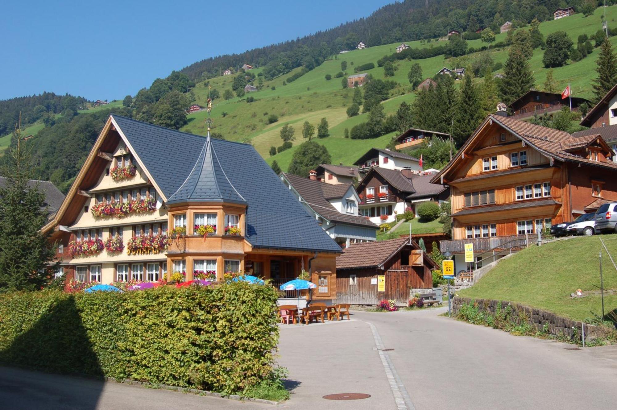 Gasthaus Schaefli Alt St. Johann ภายนอก รูปภาพ